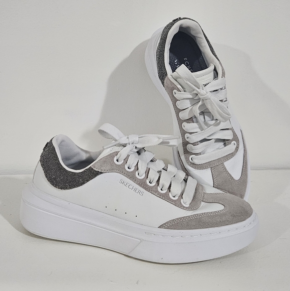 Skechers Martha Stewart Classic Women's Sneakers Size 8 - Picture 1 of 9